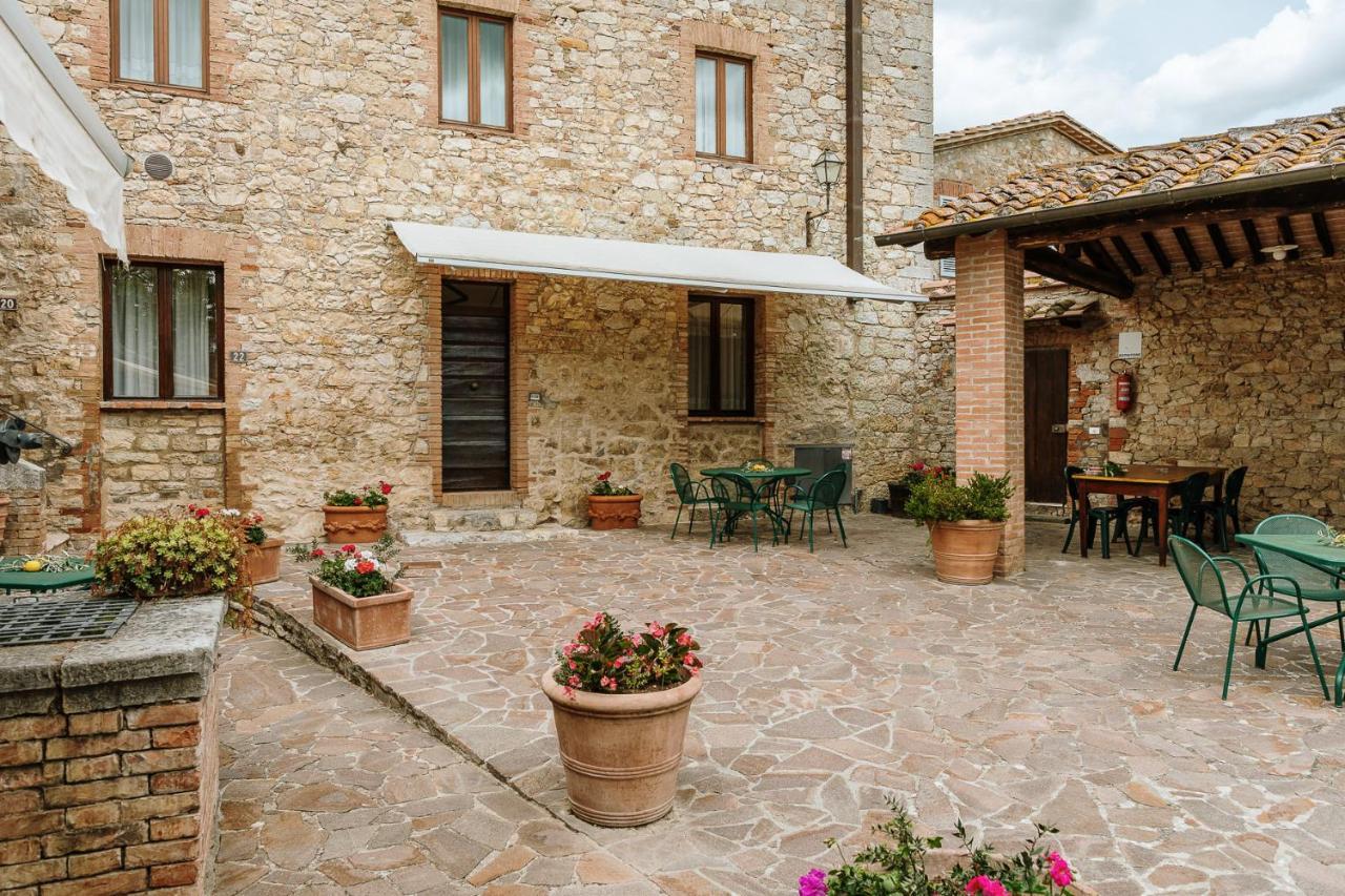 Borgo Villa A Sesta San Gusme Exterior foto