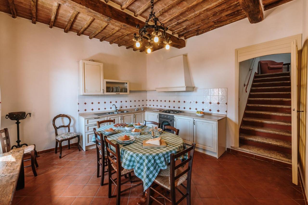 Borgo Villa A Sesta San Gusme Exterior foto