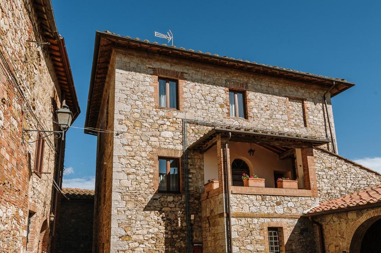 Borgo Villa A Sesta San Gusme Exterior foto